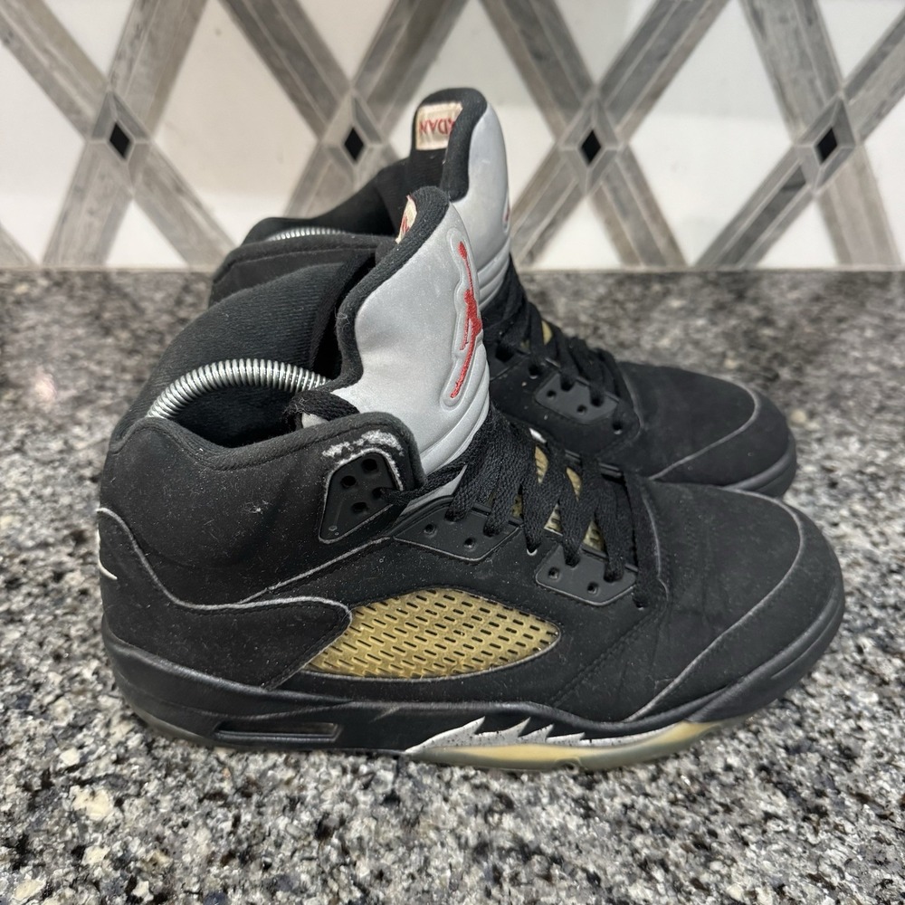 Nike Air Jordan 5 Retro Black Metallic Shoes Mens 9.5 Basketball 2016 845035-003